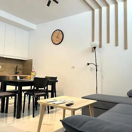 Apartament Diamond Star 1 *