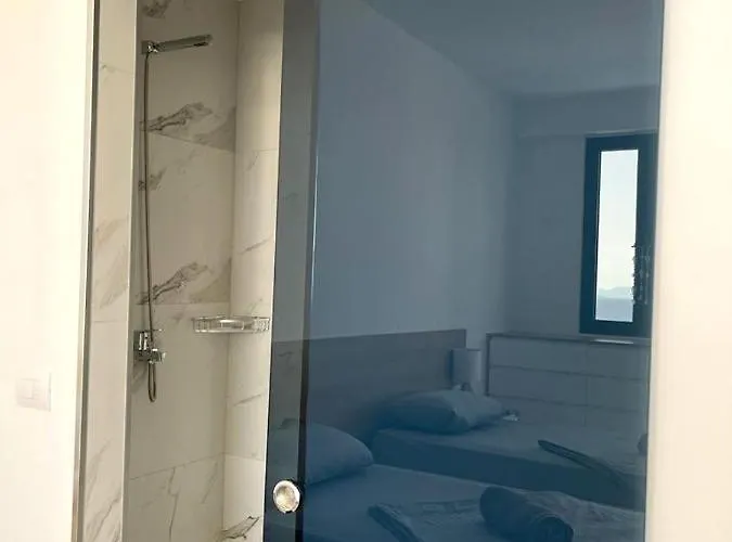 Diamond Star 1 公寓 Sarandë