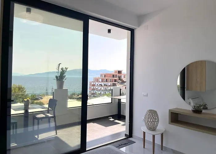 Diamond Star 1 Sarandë